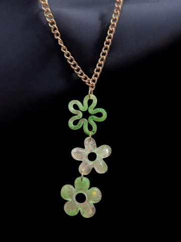 COLLAR FLOWERS RESINA